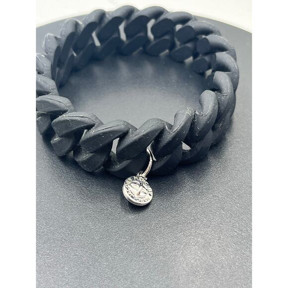Marc by Marc Jacobs Black Rubber Katie Bracelet Turn-lock Charm Silver Harware - Picture 2 of 7